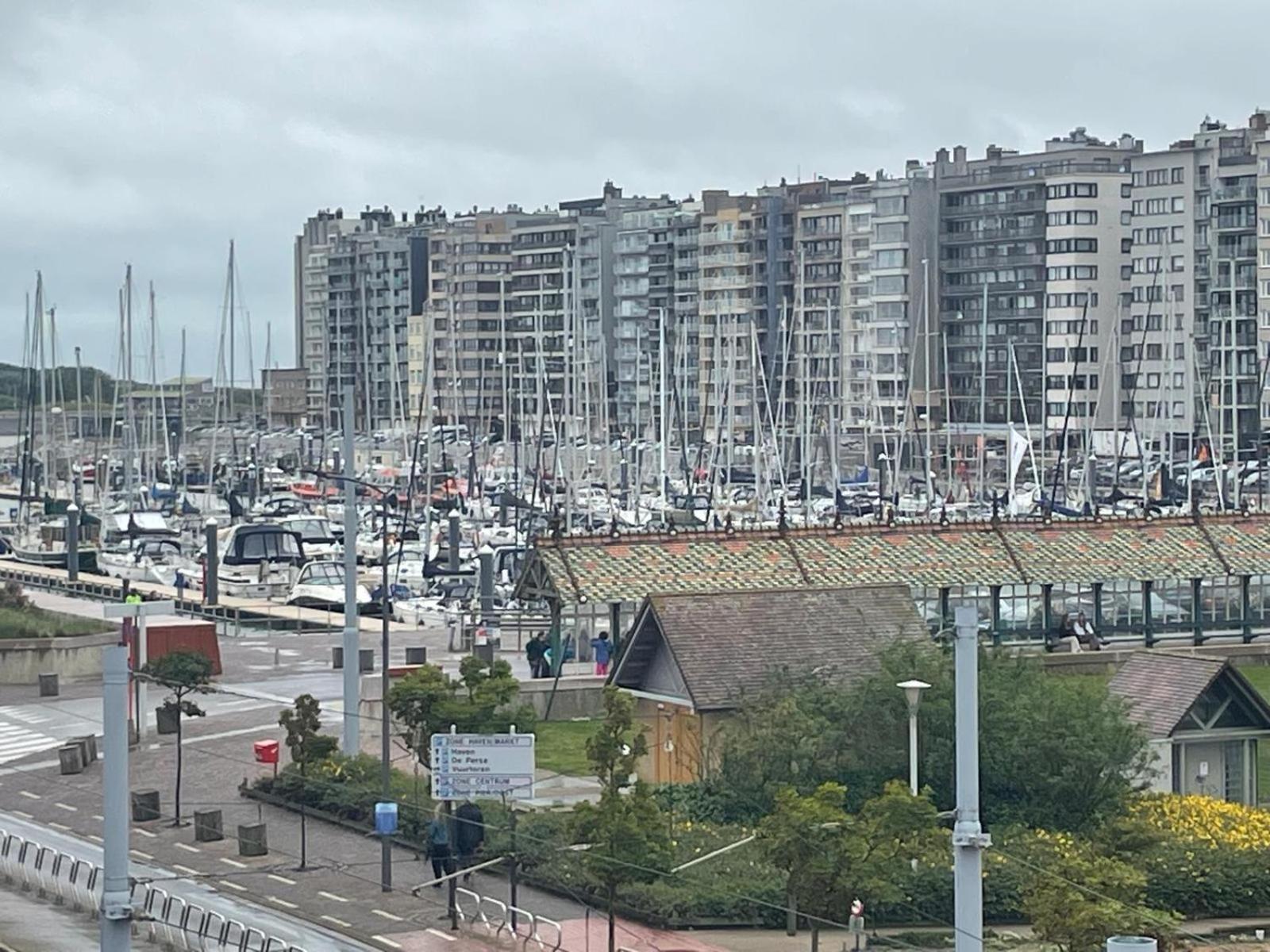 Appartement Axelle Blankenberge Bagian luar foto